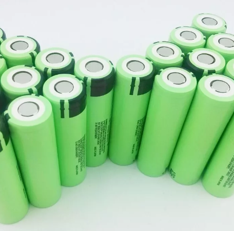 Полимер стал основой создания самой прочной батареи в мире